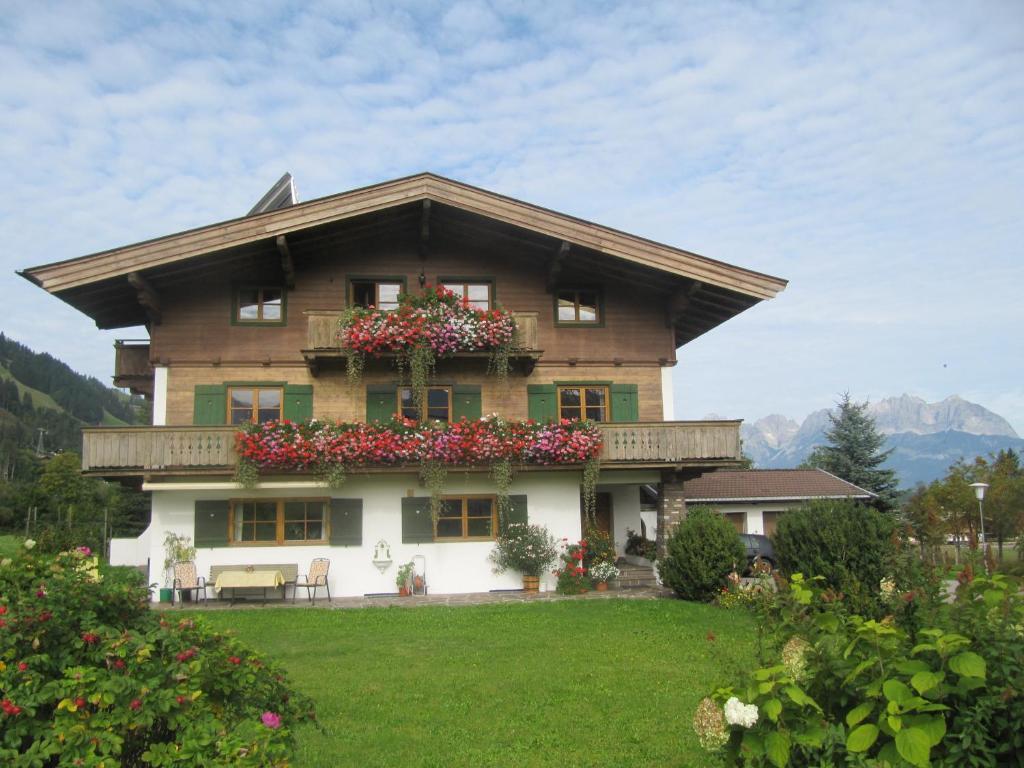 Haus Friedl Hotel Kitzbühel Esterno foto